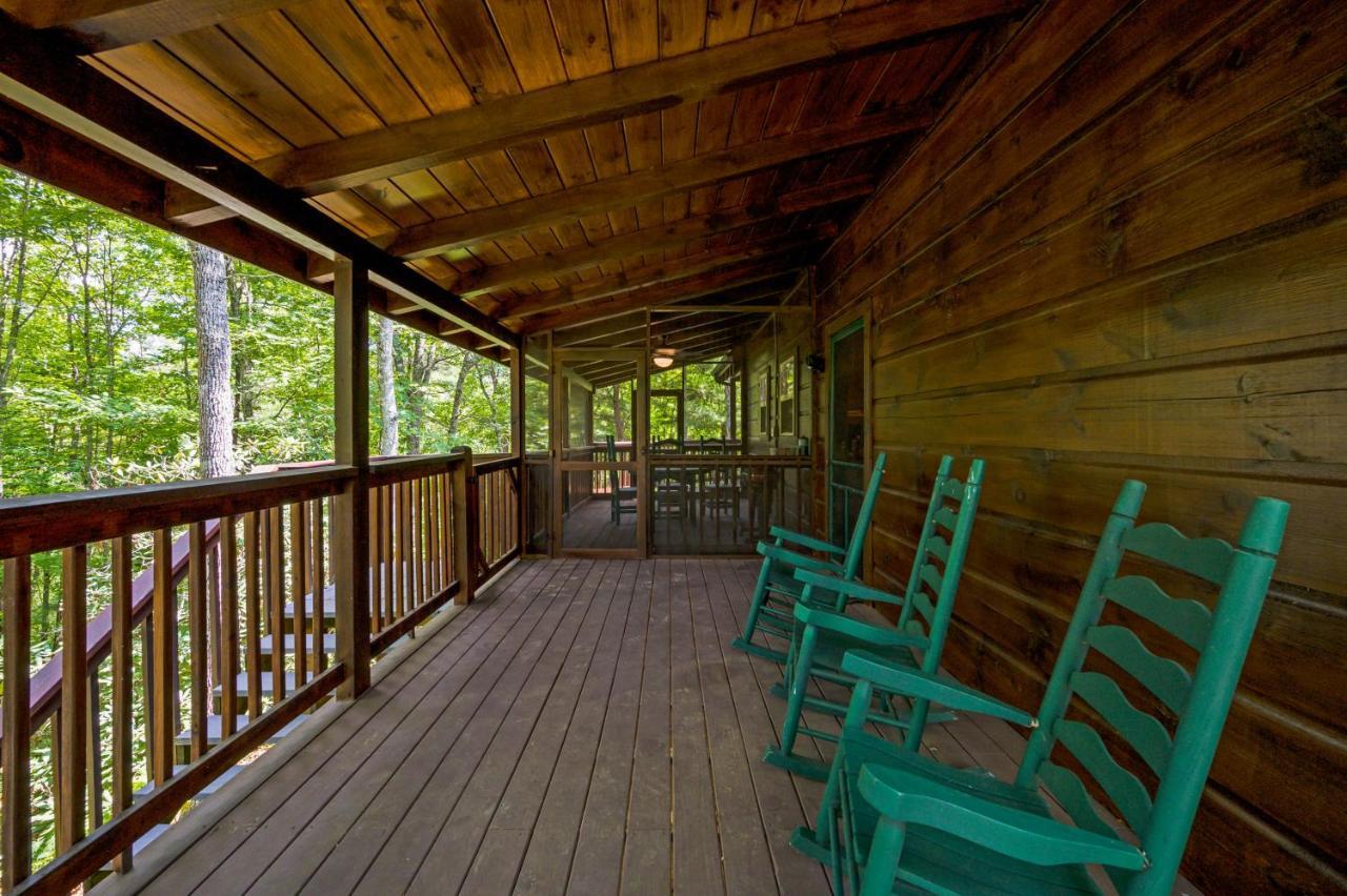 Gypsy Road - Privacy! Log Cabin With Hot Tub, Wifi, Directv And Arcade Севьервилл Экстерьер фото